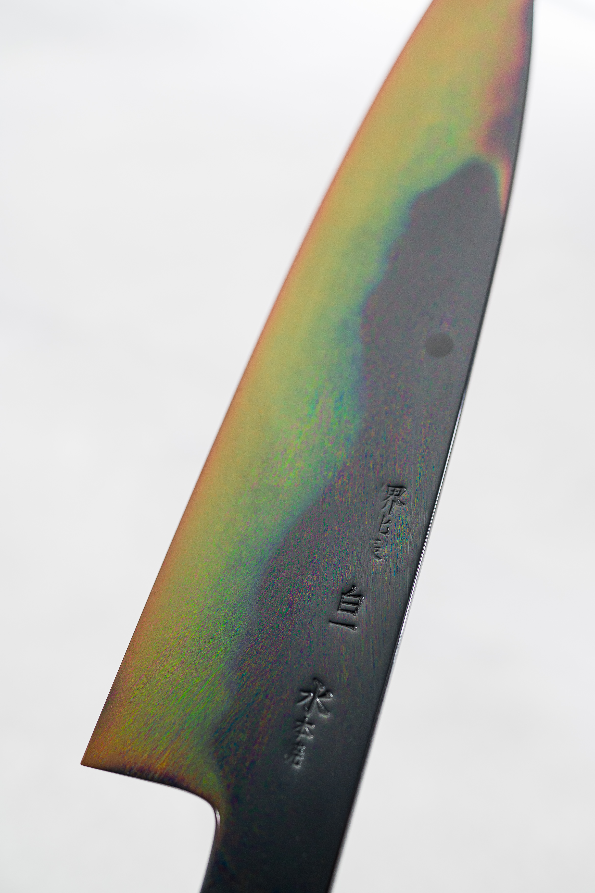 Shirogami (Baja Putih): Kemurnian, Grade, dan Honyaki